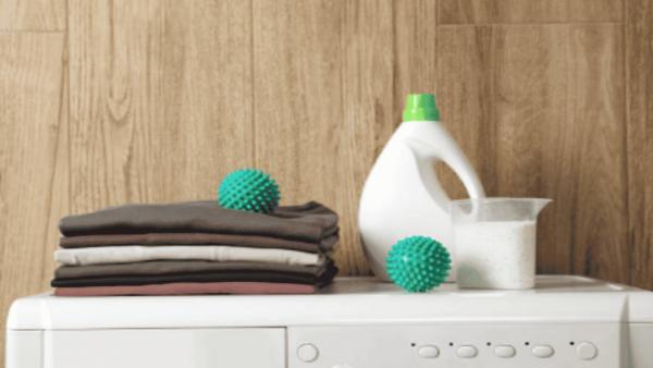 What Do Laundry Detergent Pods Contain?